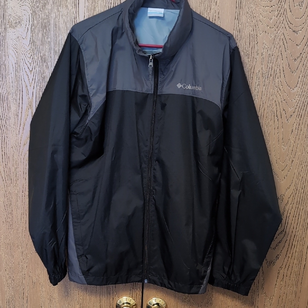 Columbia Men's Black and Gray Jacket